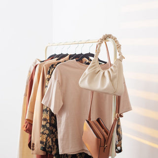 How to Build a Capsule Wardrobe with Natural Fashion