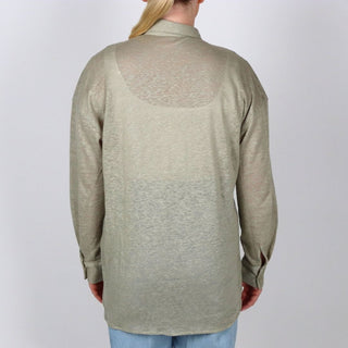 Oversized long sleeved shirt back