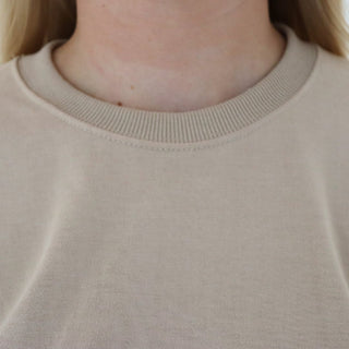 Oversized t-shirt neckline