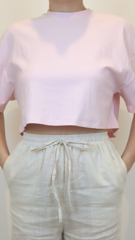 Soft oversized cropped t-shirt