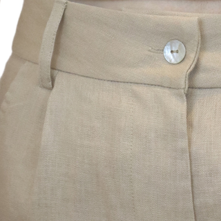 Belt holes and button on Linen fitted shorts