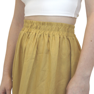 Waist detail on Linen long flowing skirt